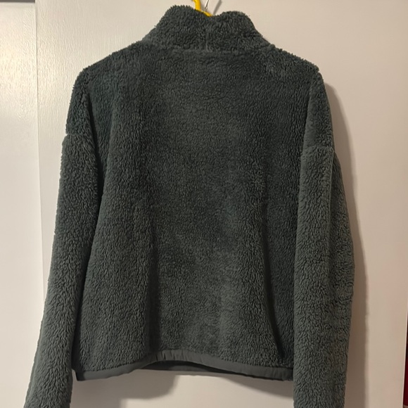 Eddie Bauer Gray Cowl Neck Sweater Plush Fleece - Picture 4 of 4